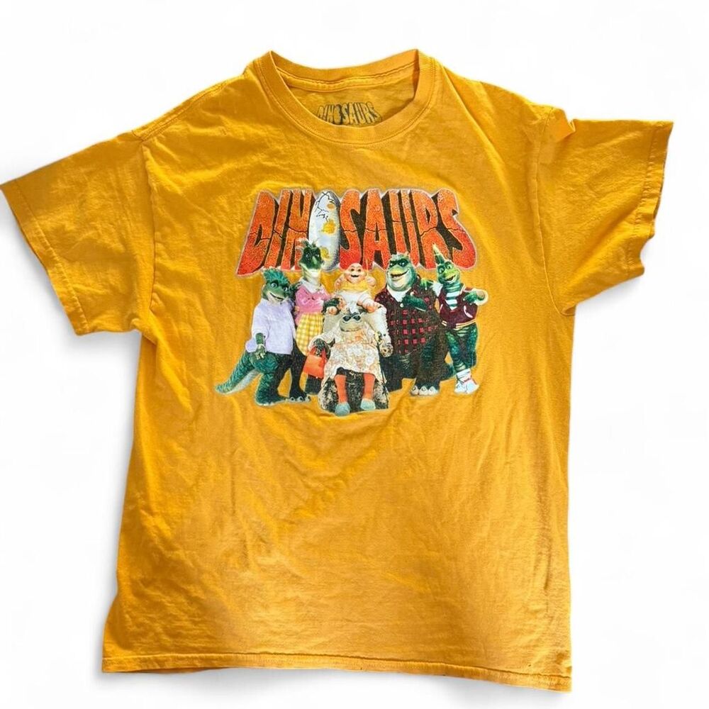 Dinosaurs Yellow Vintage T-shirt Size M